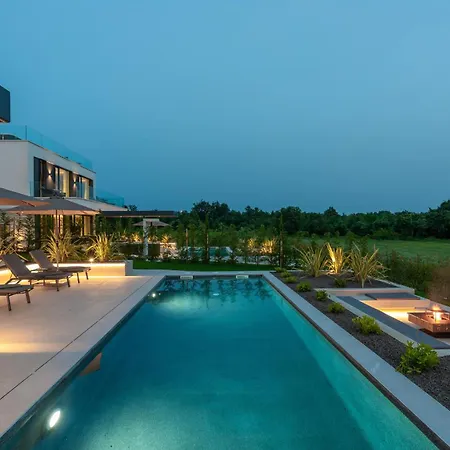 Amazing In Nova Vas With Sauna Tatil Evi Poreč