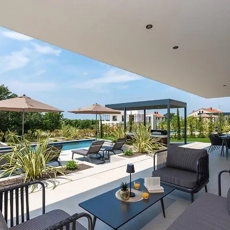 Amazing In Nova Vas With Sauna Tatil Evi Poreč