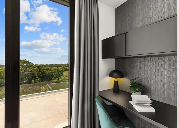 Amazing In Nova Vas With Sauna Сasa de vacaciones *