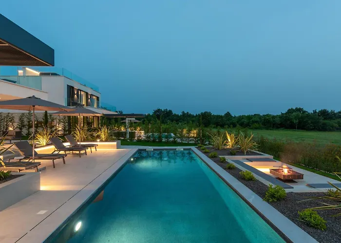 Amazing In Nova Vas With Sauna Nyaraló Poreč